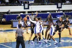 CWBBKentuckyvsSouthCarolina1-10-21TRWSVA-59