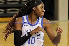 CWBBKentuckyvsSouthCarolina1-10-21TRWSVA-68